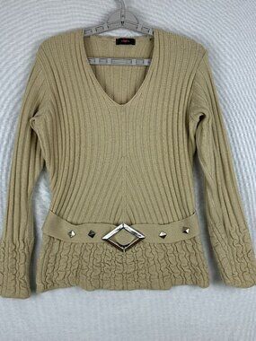 GORGEUS BEIGE WOMEN'S SWEATER V-NEC STUDDED BELT LONG SLEEVE RIBBED HEM SIZE M